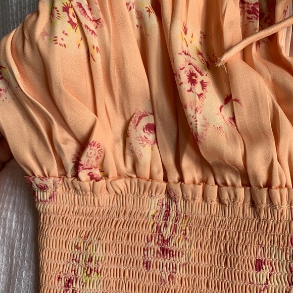 Free People top. Size small - Picture 3 of 3